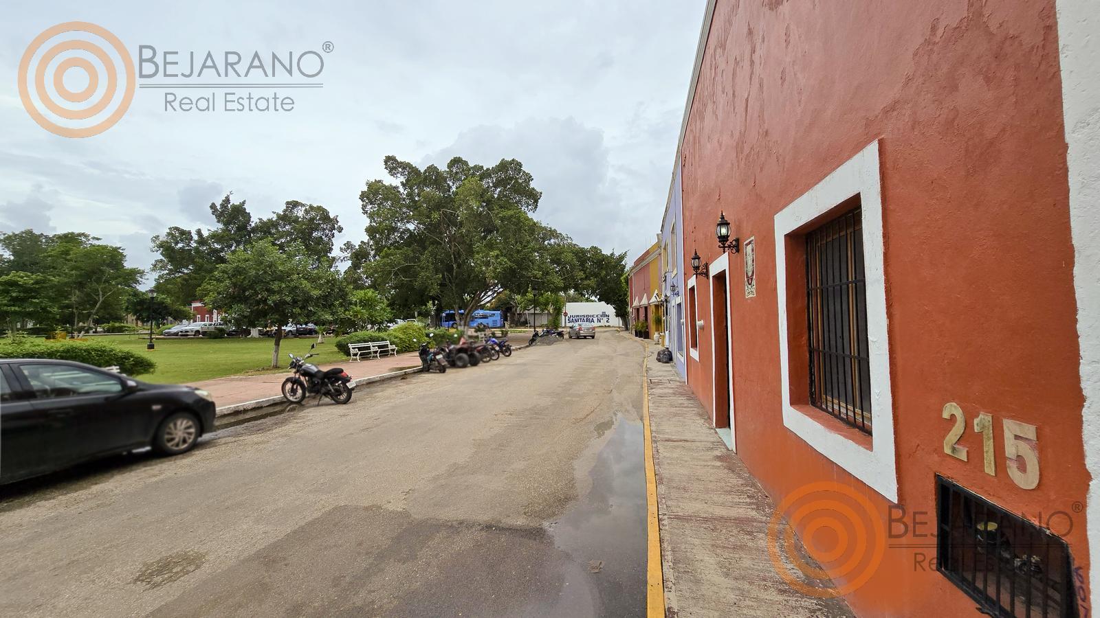 bre-cr-sisal-04 Esquina de la calle con vista al Convento de San Bernardino
