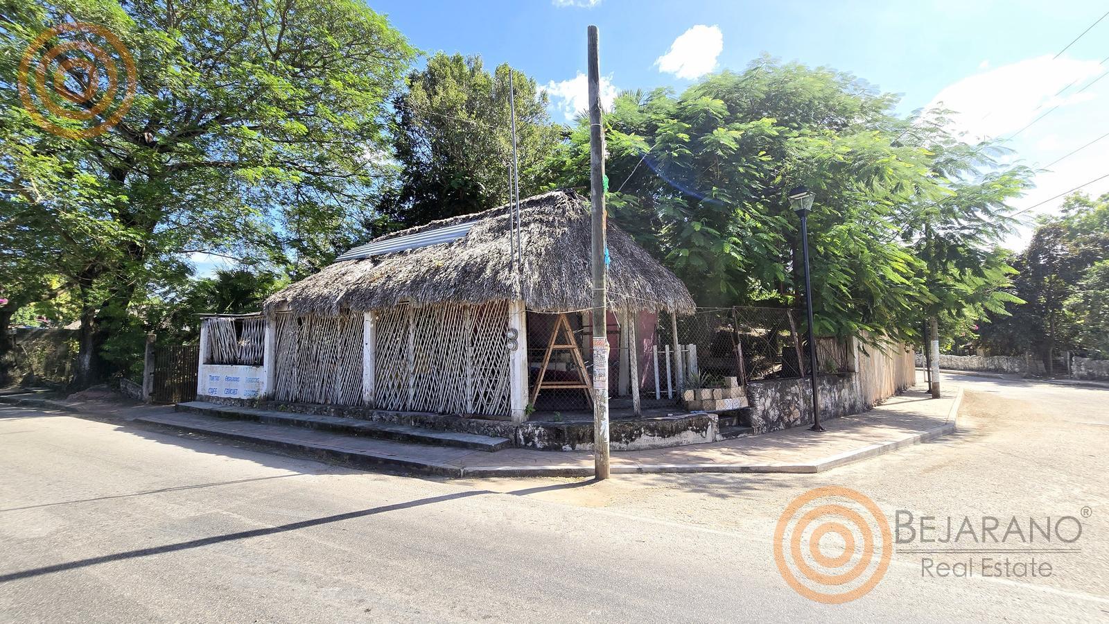 bre-cv-cuncunul-02 Palapa del local comercial vista desde la avenida