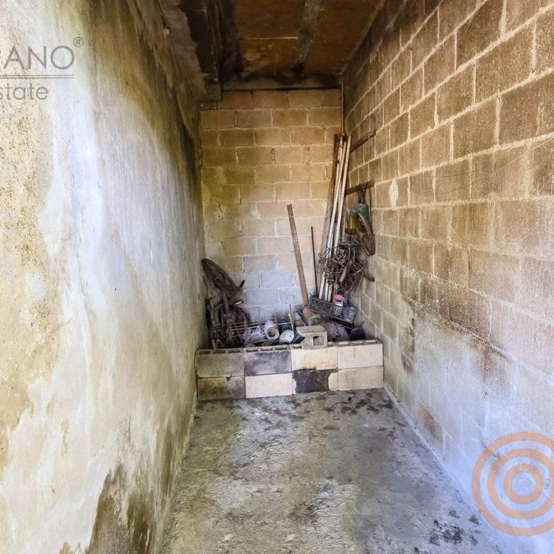Cuarto de servicio o bodega de block