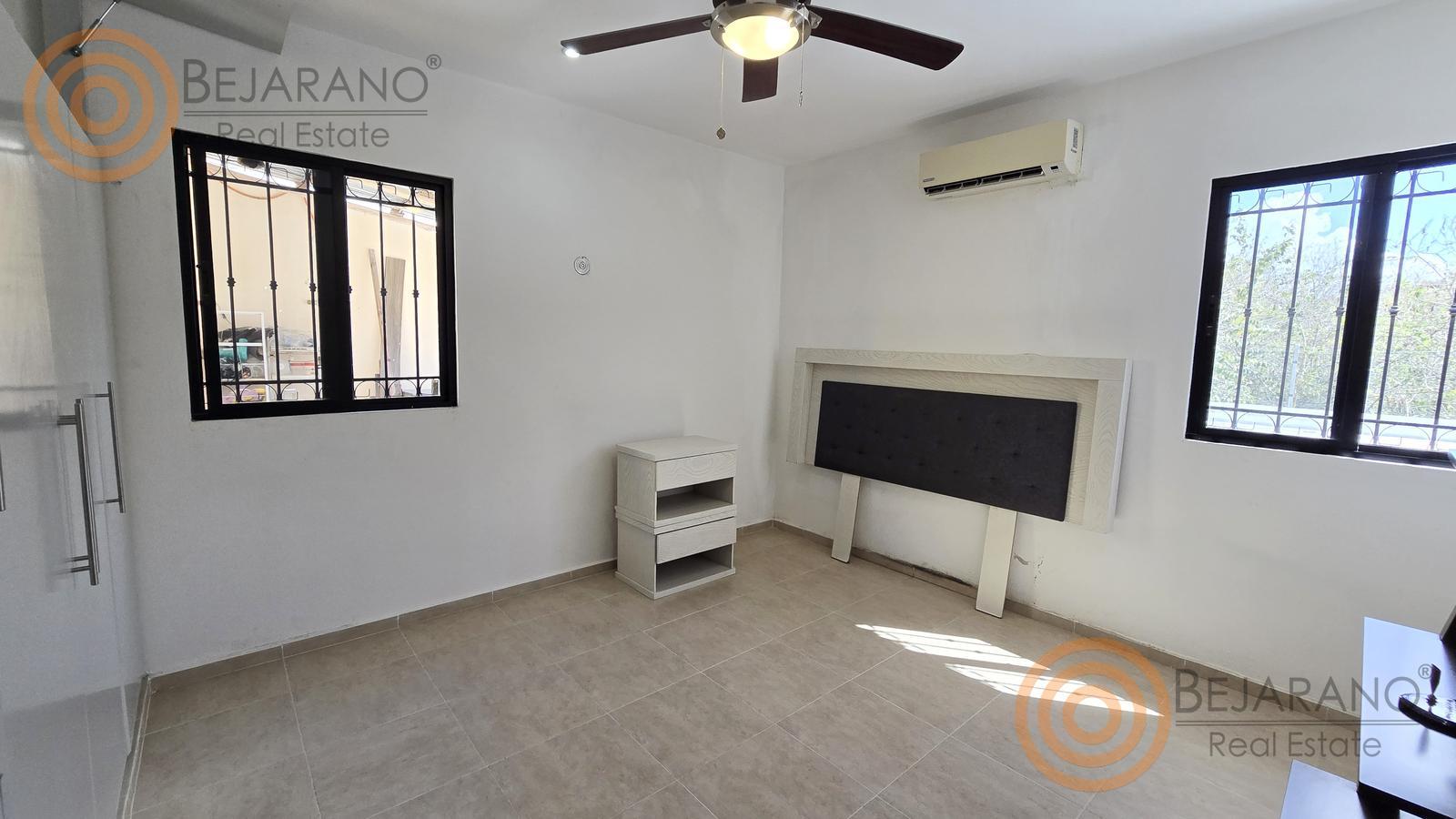 bre-cv-privstluc-a-18 Recámara con aire acondicionado y ventilador de techo